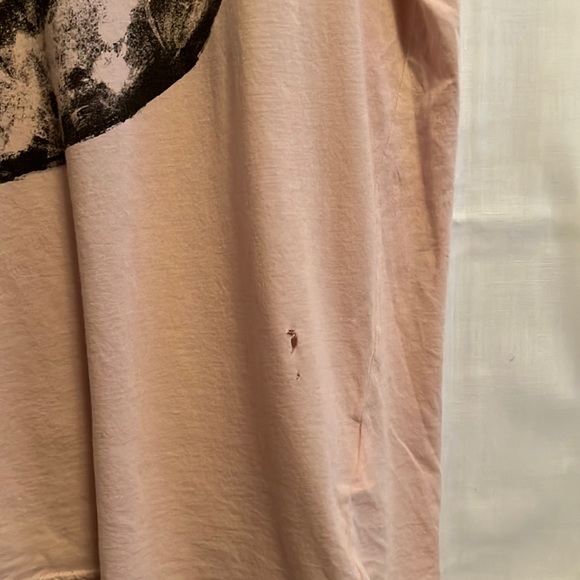 ARITZIA TNA Boyfriend Fit Graphic Tee // Size M - Picture 7 of 7